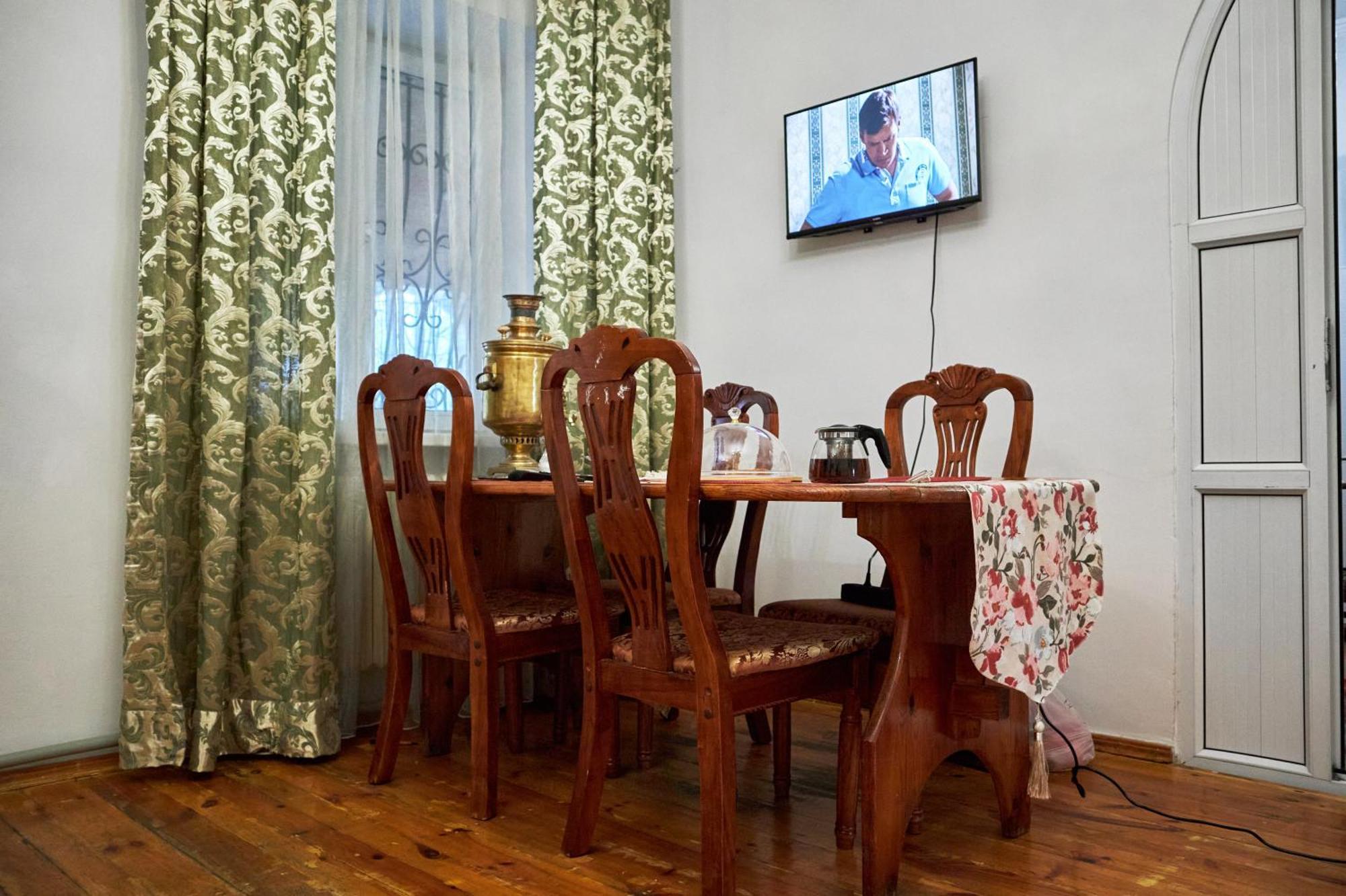 Sweet Vibe Hotell Almaty Eksteriør bilde